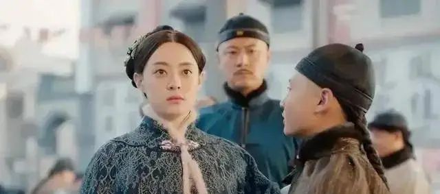 周莹 电视剧 历史人物_周莹 传奇人生 商业帝国_周莹是谁的女儿